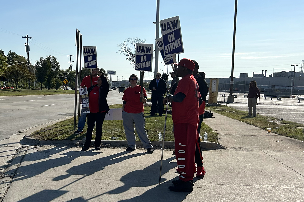 UAW workers on the picket line