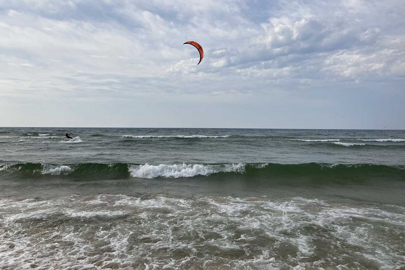  kiteboarder