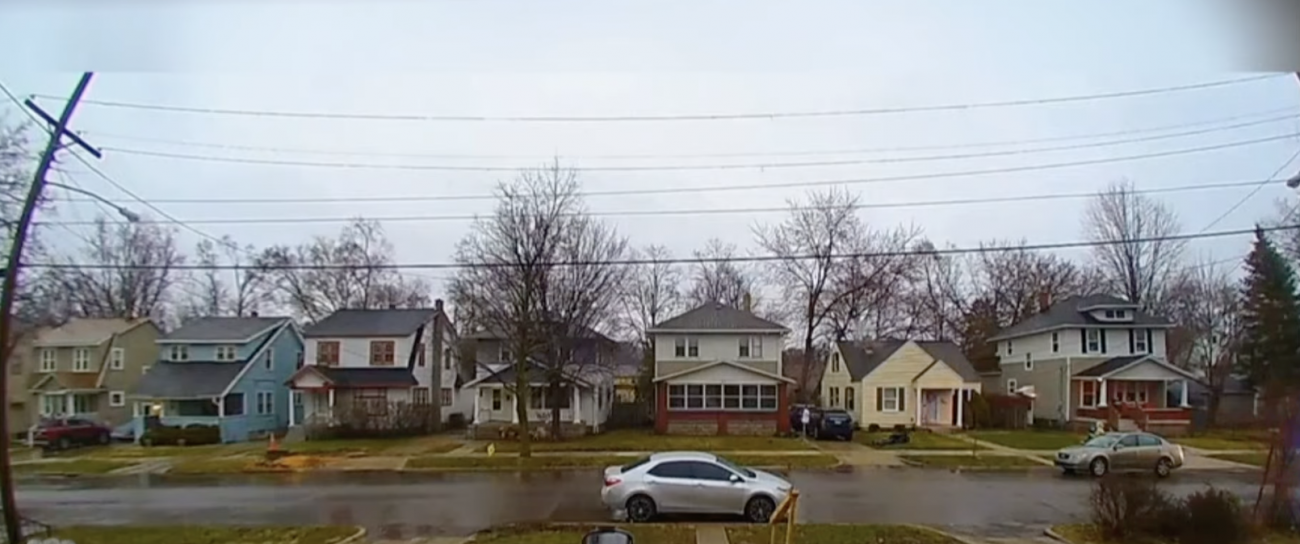 wide shot of the shooting of Patrick Lyoya