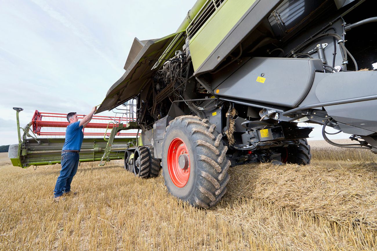 Deere & Co. will allow farmers to repair their own equipment