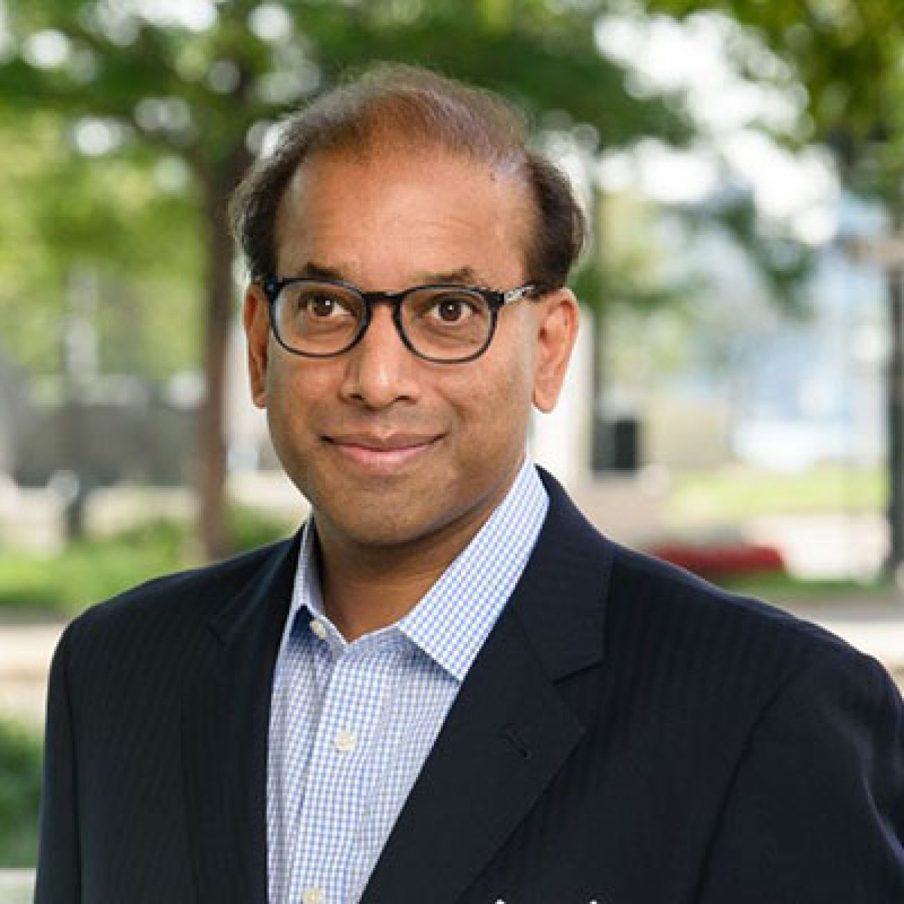 Sandy Baruah headshot