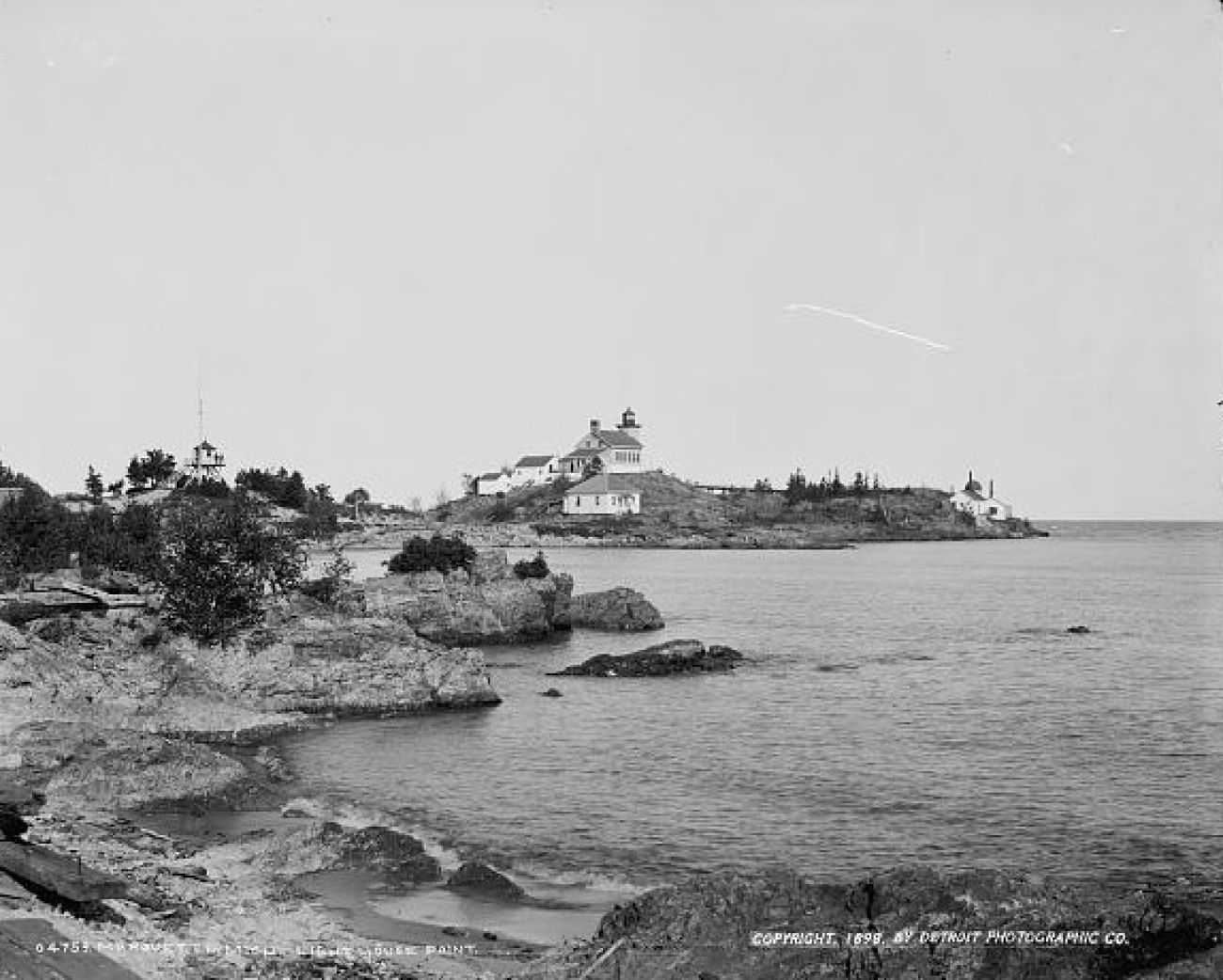Black and white photo of The Marquette Harbor Lighthouse