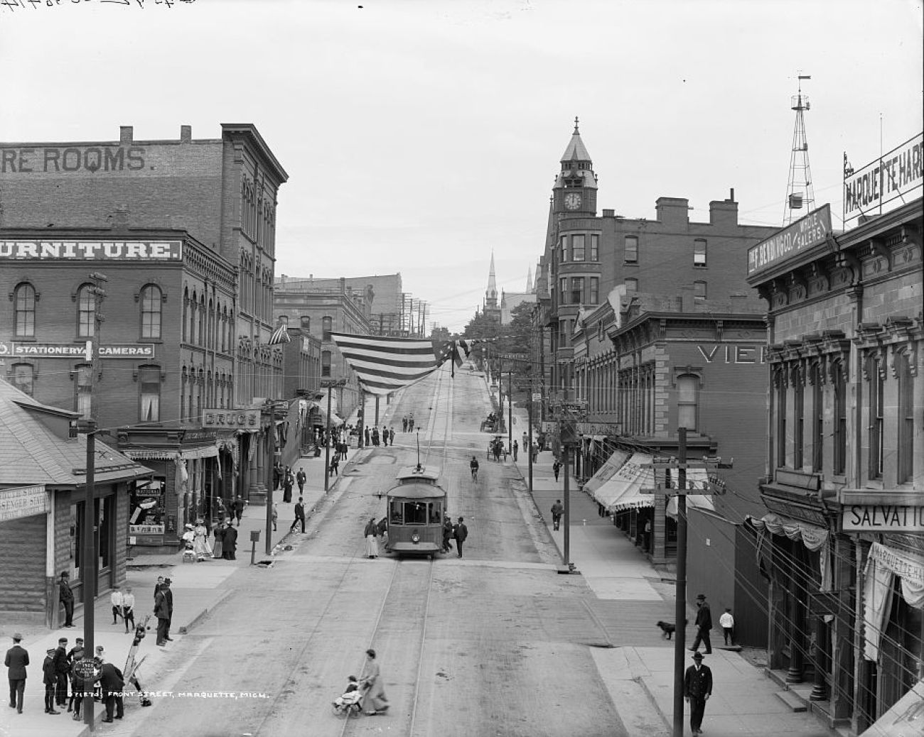 Historical photo of Front Street in Marquette