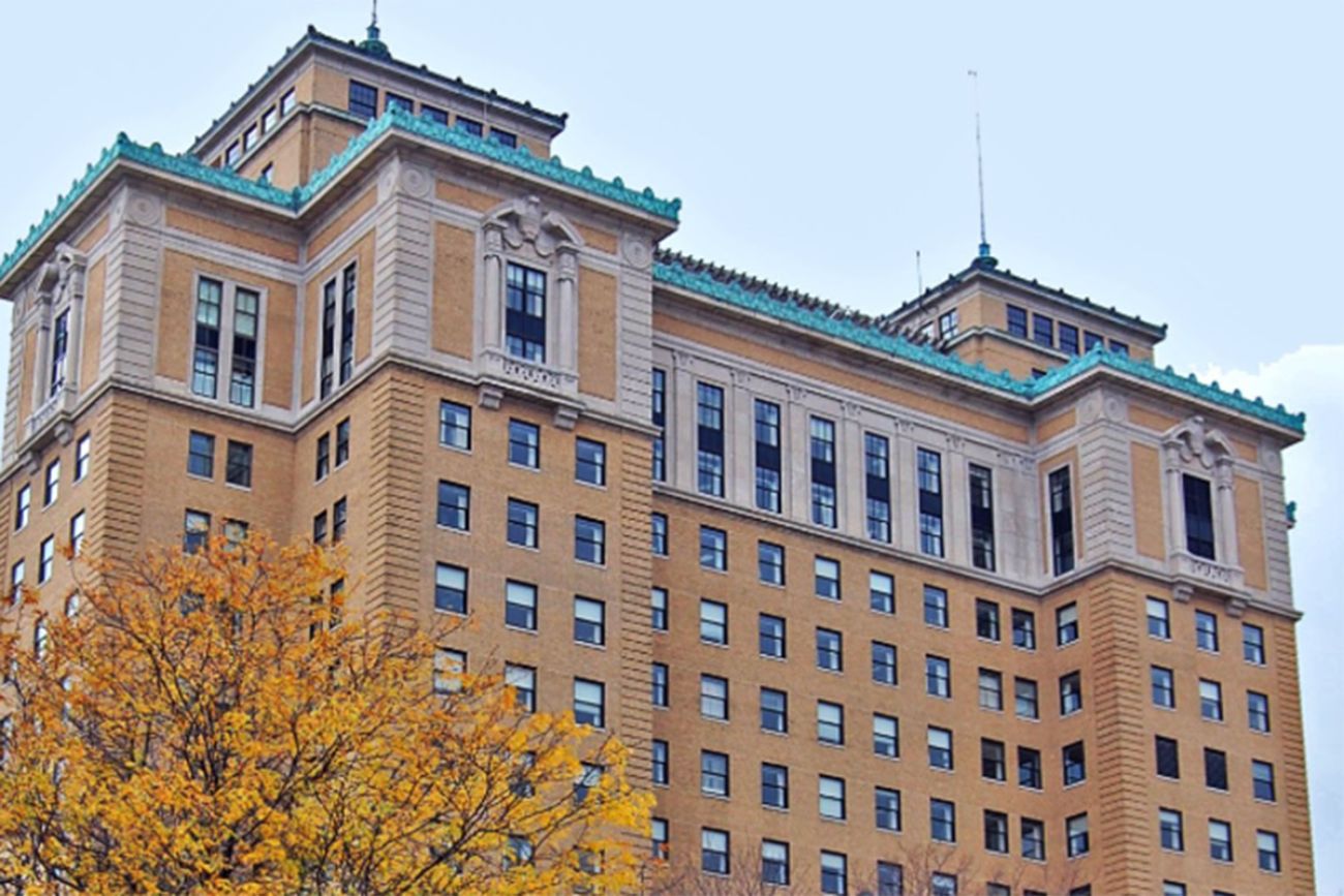 An exterior view of Hart-Doyle-Inouye Federal Center in Battle Creek, Michigan.