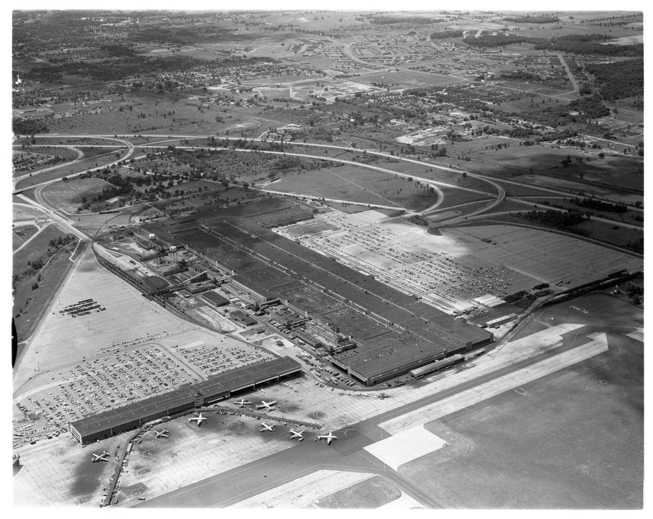 An aerial view of Willow Run in 1956.