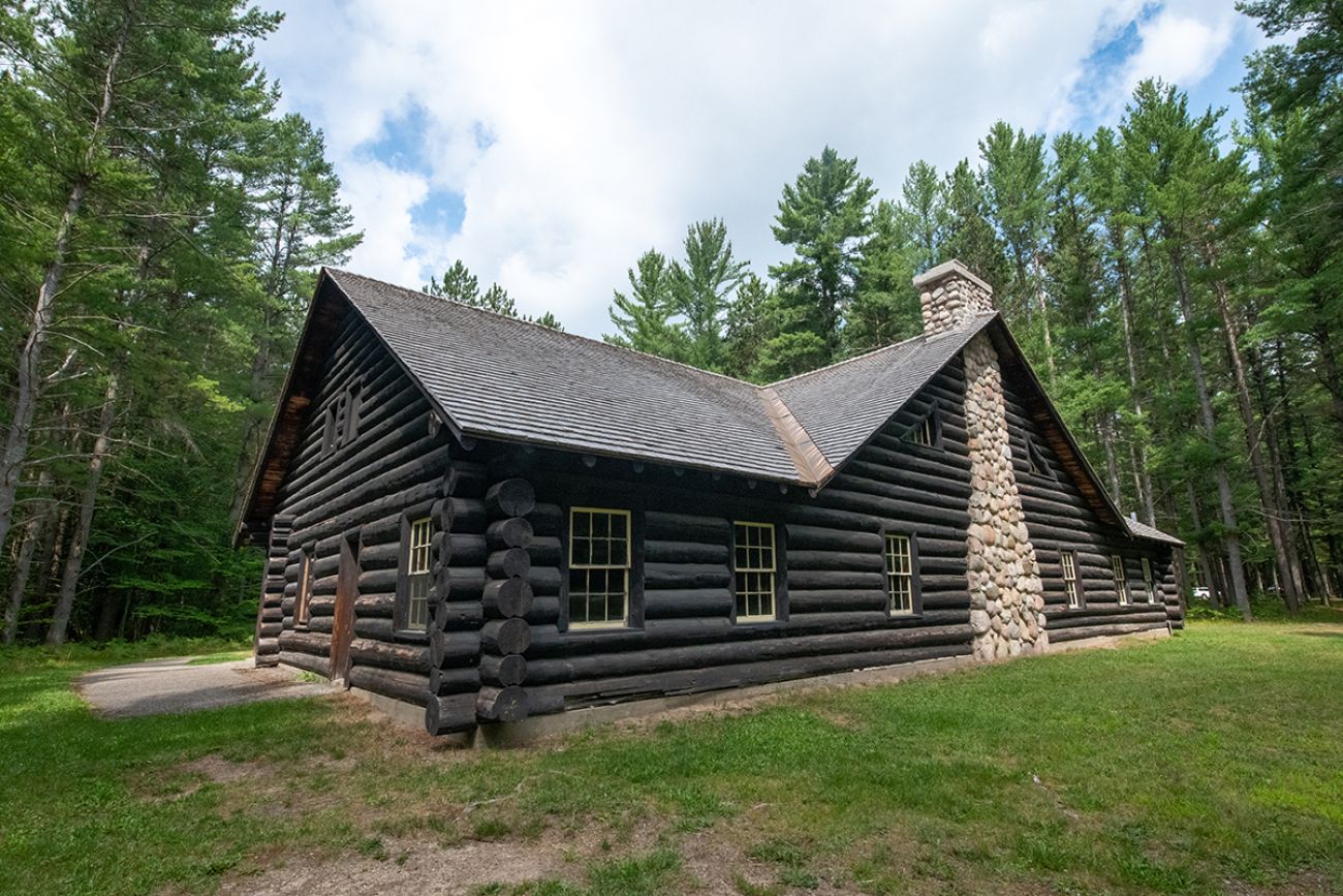A cabin.