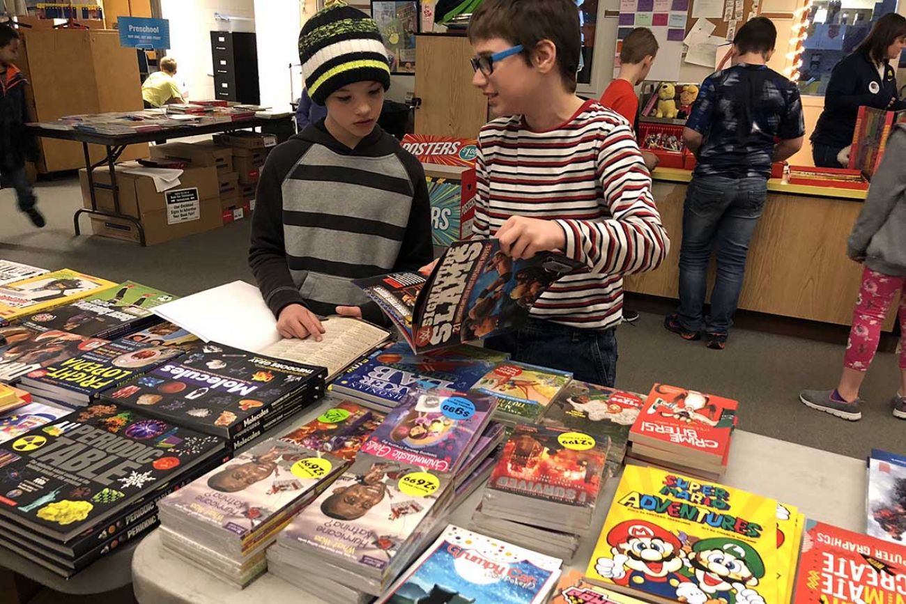 Primary School Scholastic Book Fair  Galesburg-Augusta Community Schools