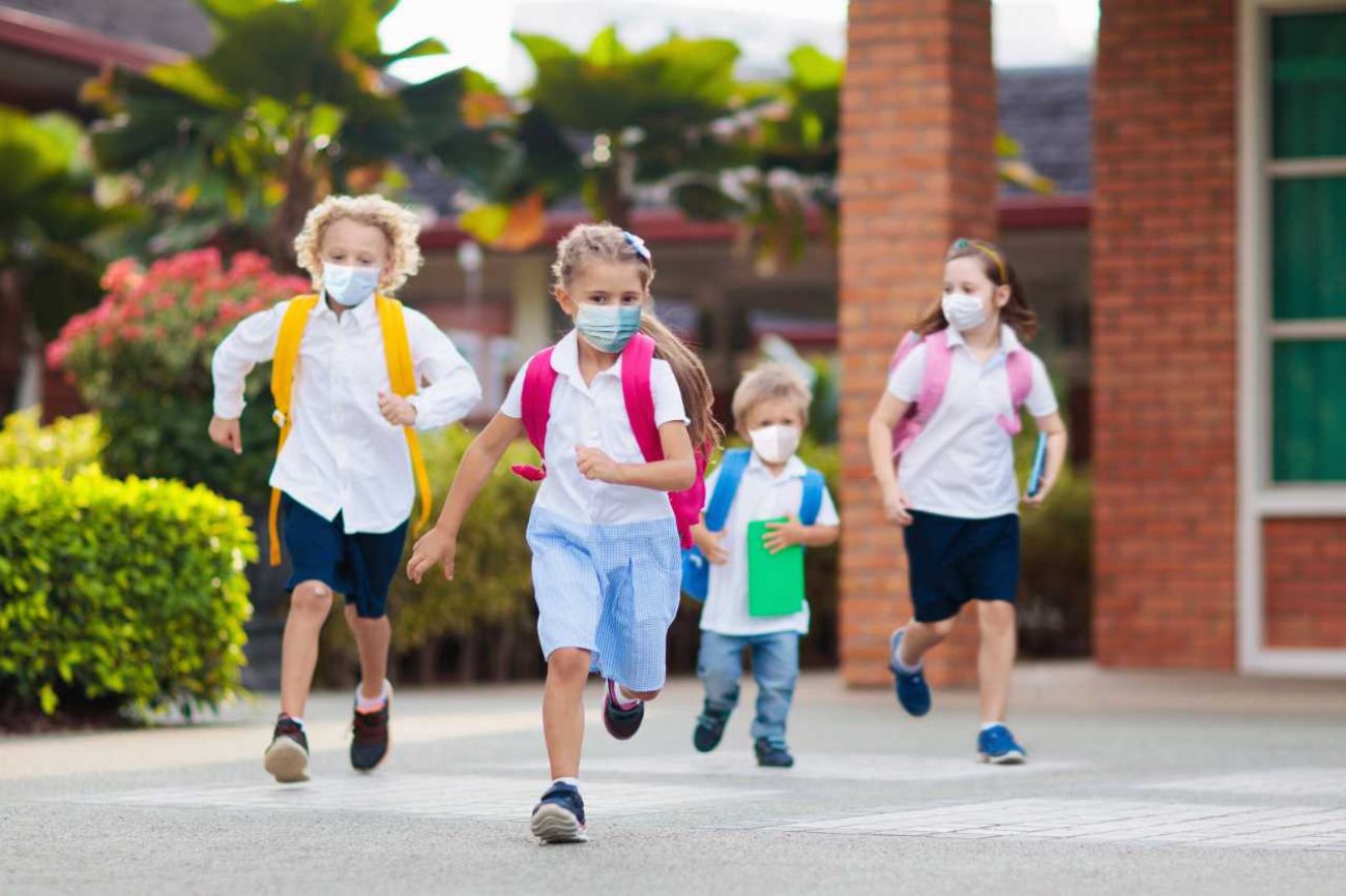 kids running with masks