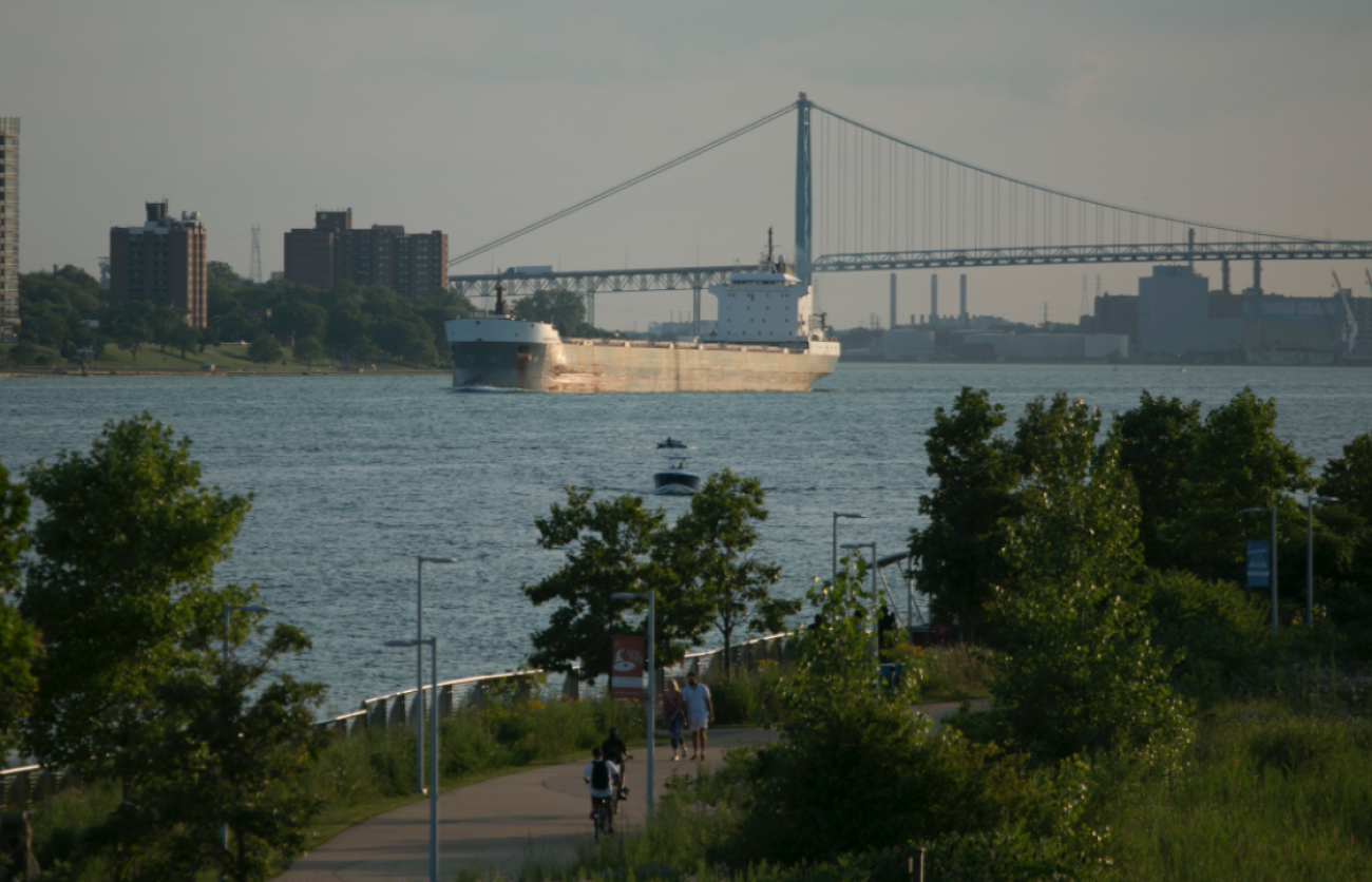 Battle looms over laws to slow spread of invasive species in Great Lakes