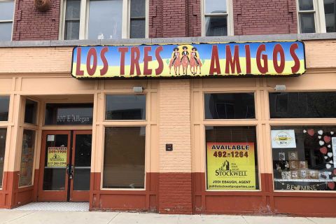 Los Tres Amigos Mexican