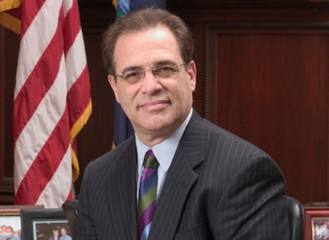 Robert Ficano