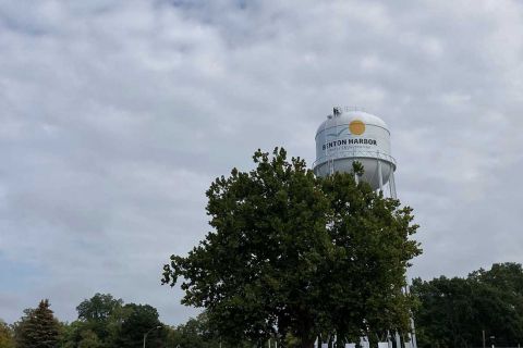 Benton Harbor water tower