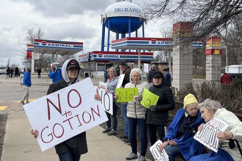 people protesting gotion