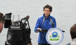  Debra Shore at podium 