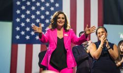  Gov. Gretchen Whitmer on stage