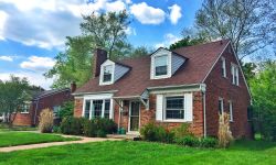 A neat suburban house in Michiga