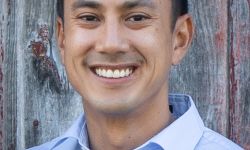 Chris Torres headshot