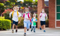 kids running with masks 