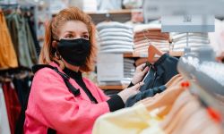 Retail worker in a mask
