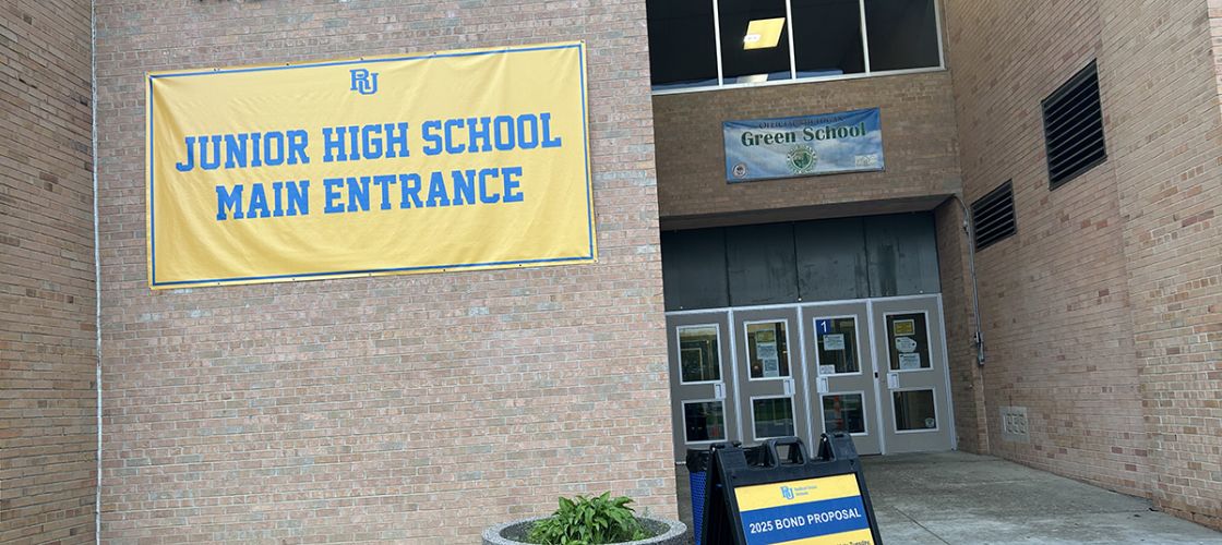 The front of Redford Union High School.